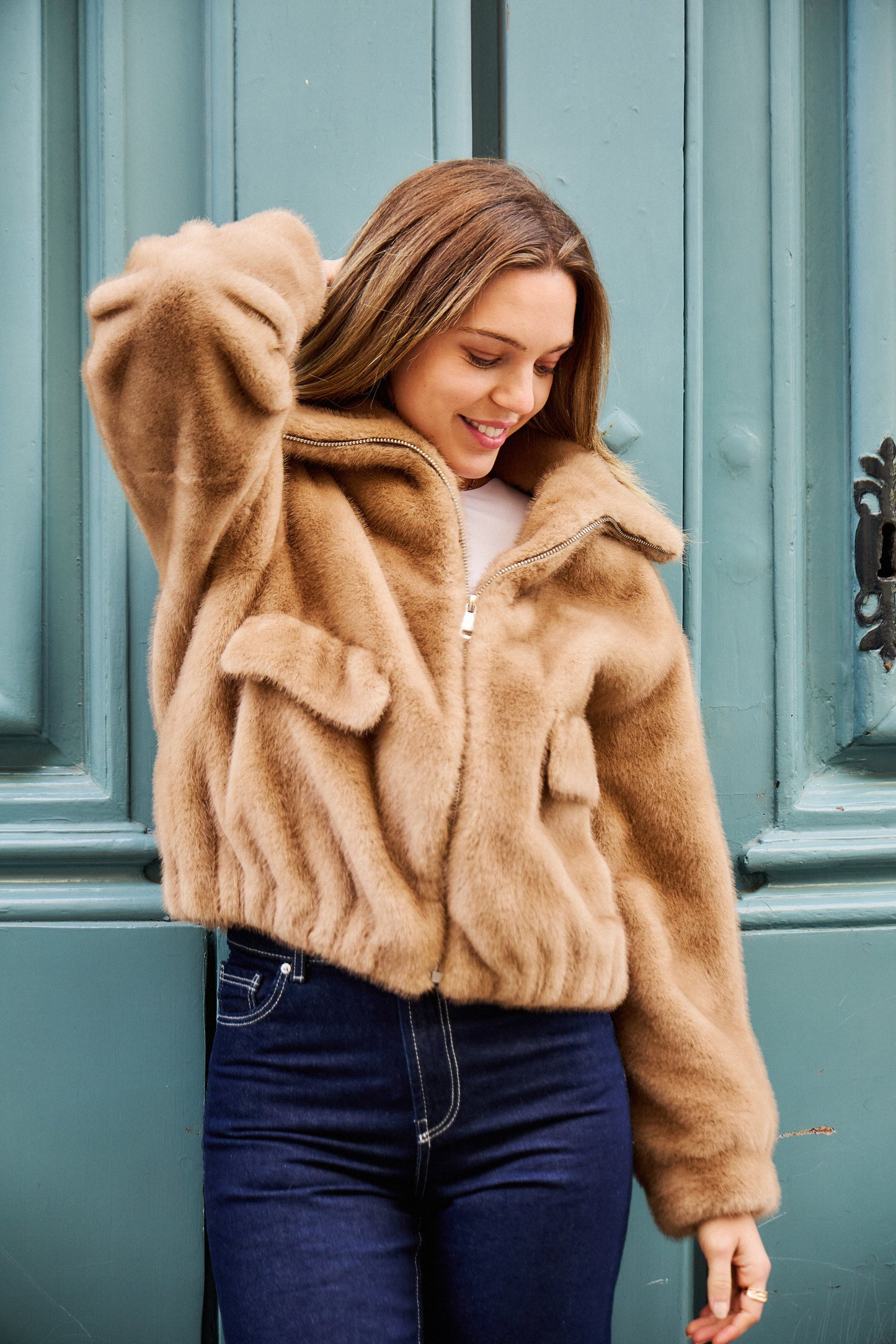 Taupe