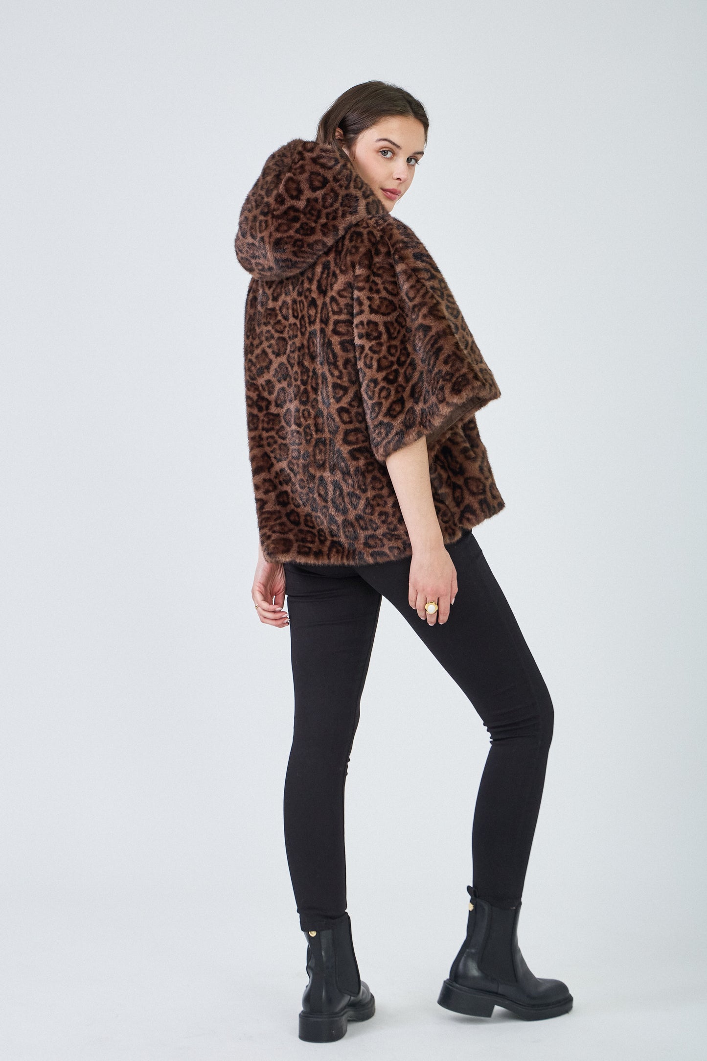 Leopard Fonce