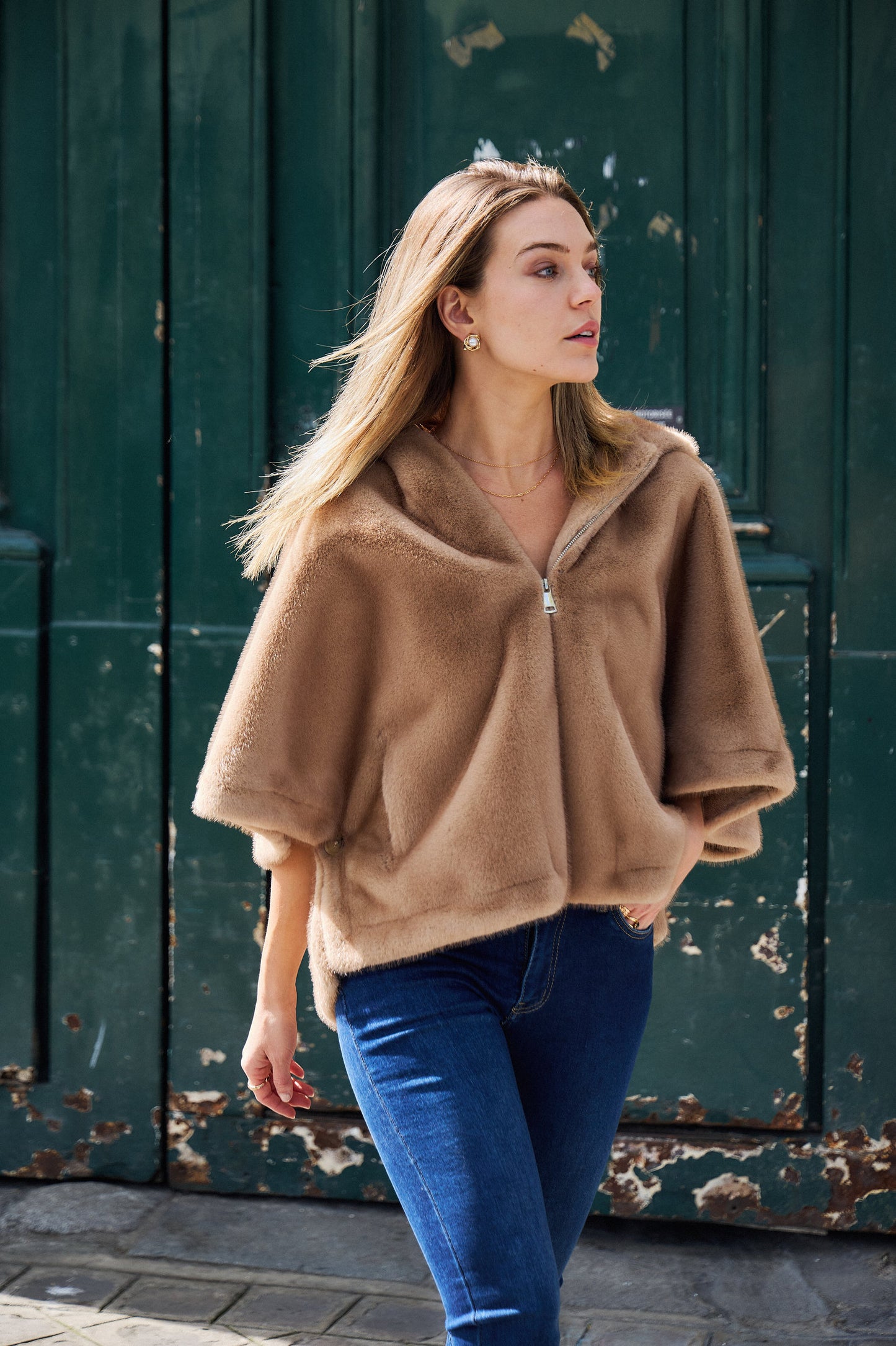 Taupe