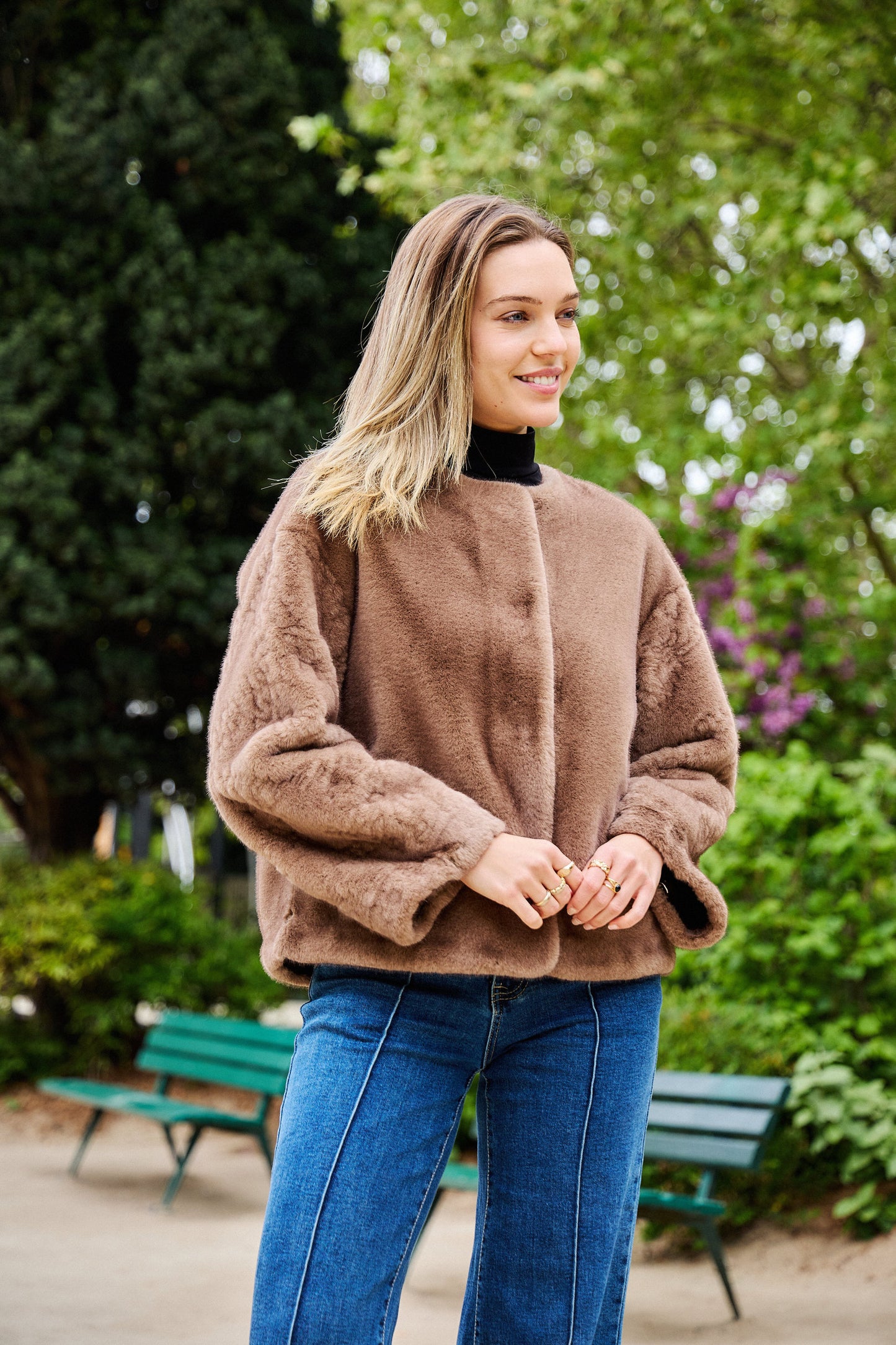 Taupe