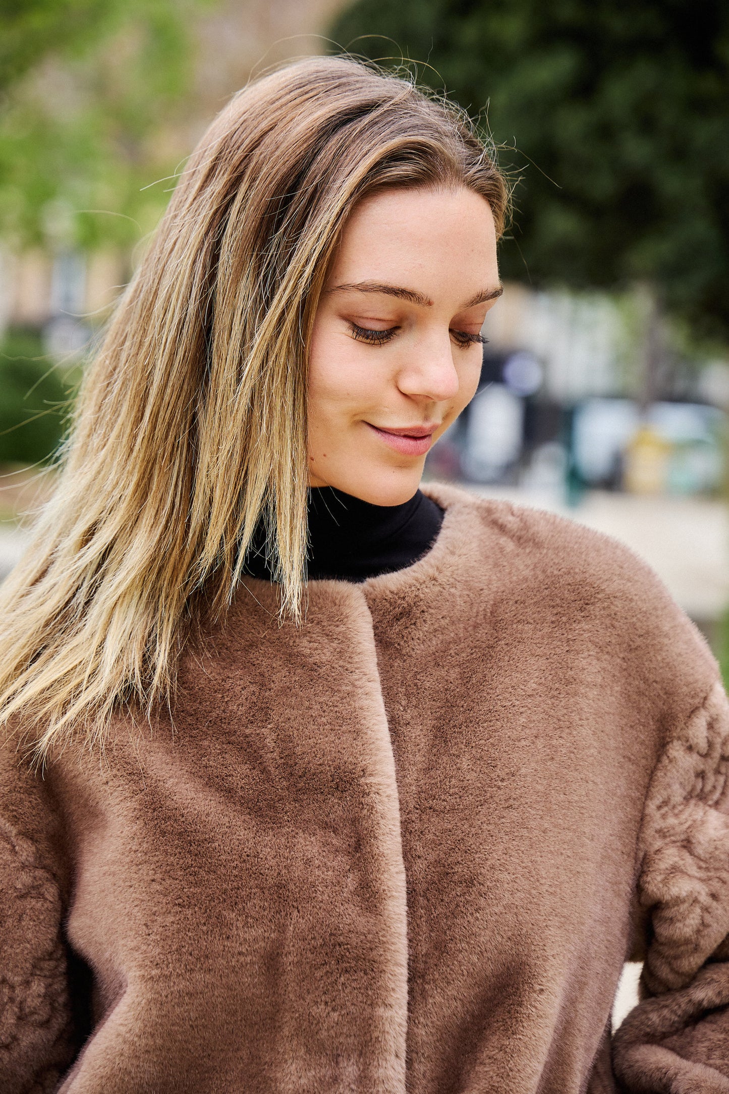 Taupe