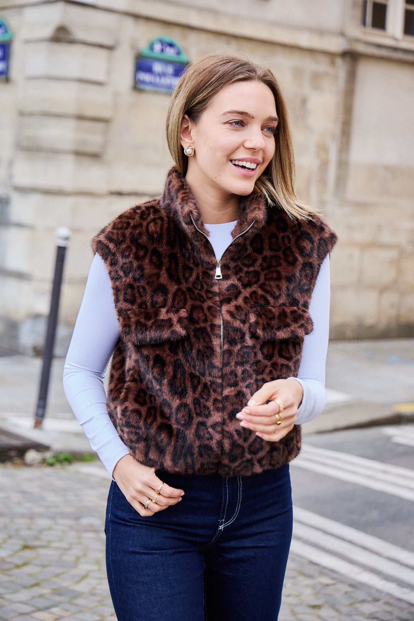 Leopard Fonce