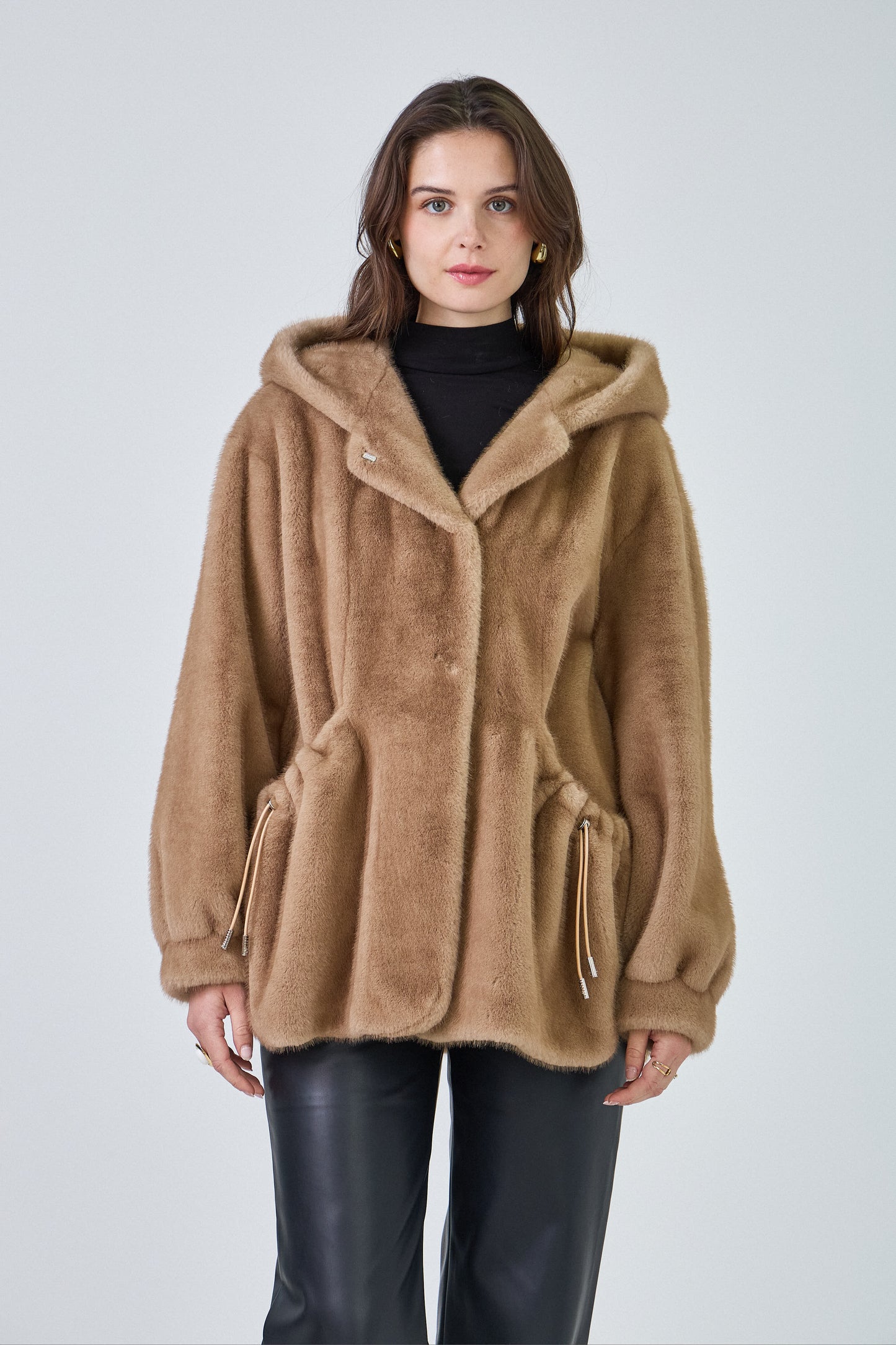 Taupe