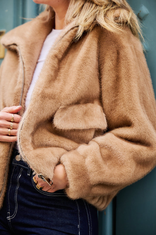 Taupe