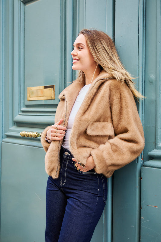 Taupe