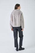 Gris