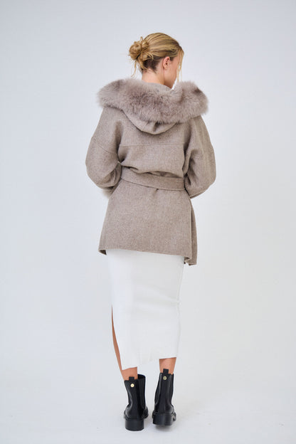 Taupe