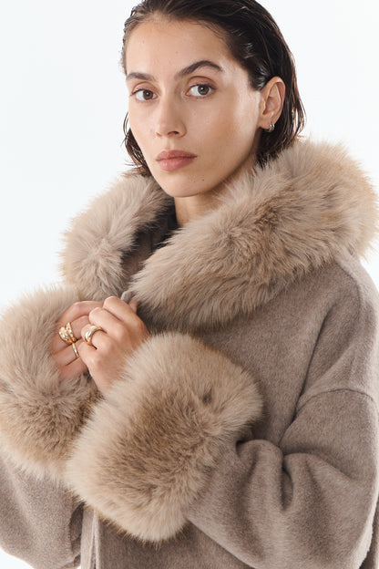 Taupe