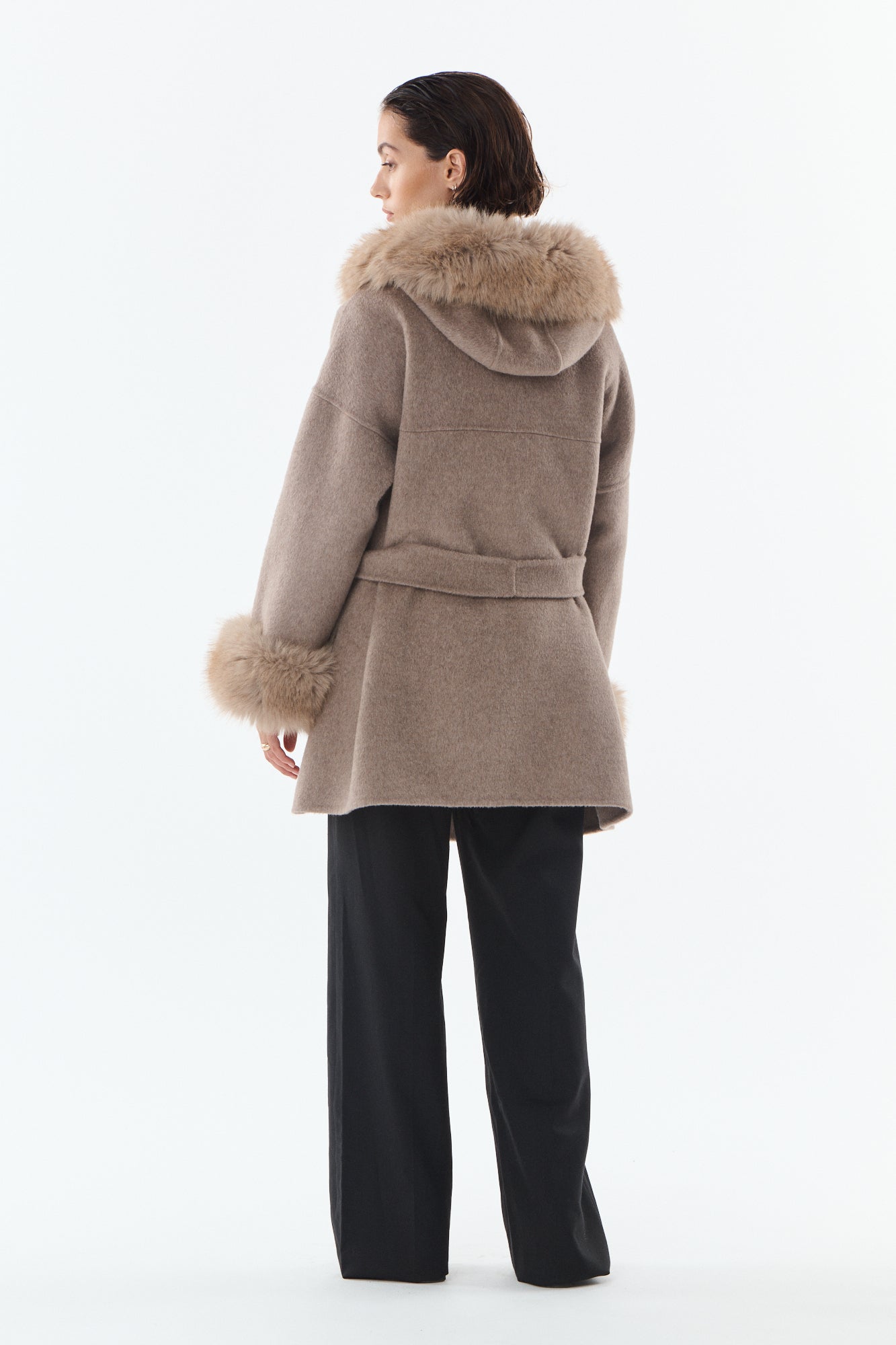 Taupe