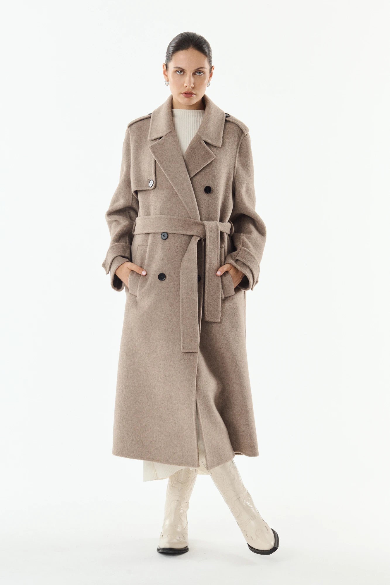 Taupe