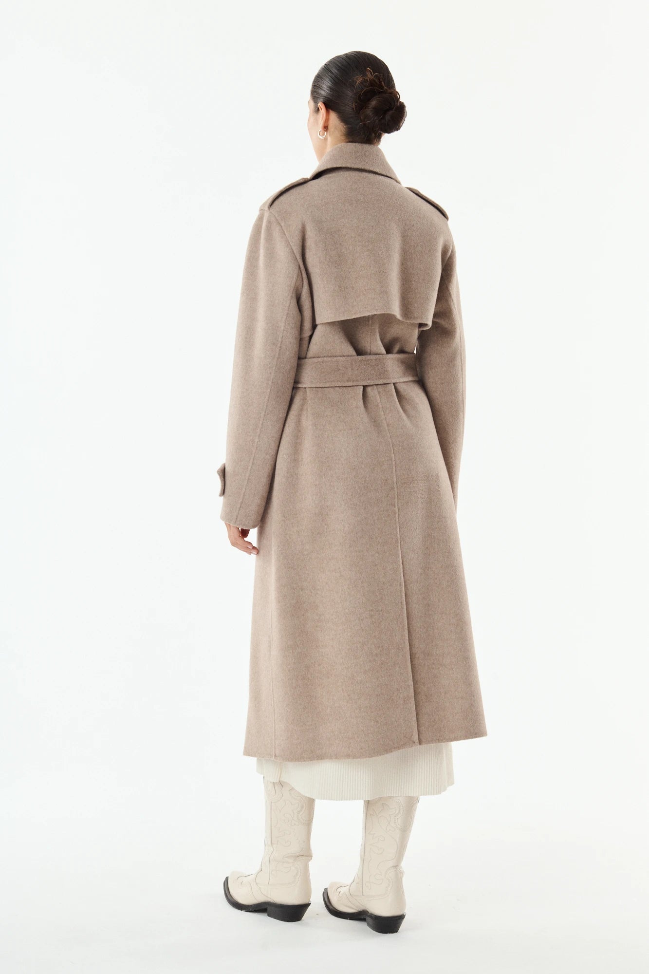 Taupe