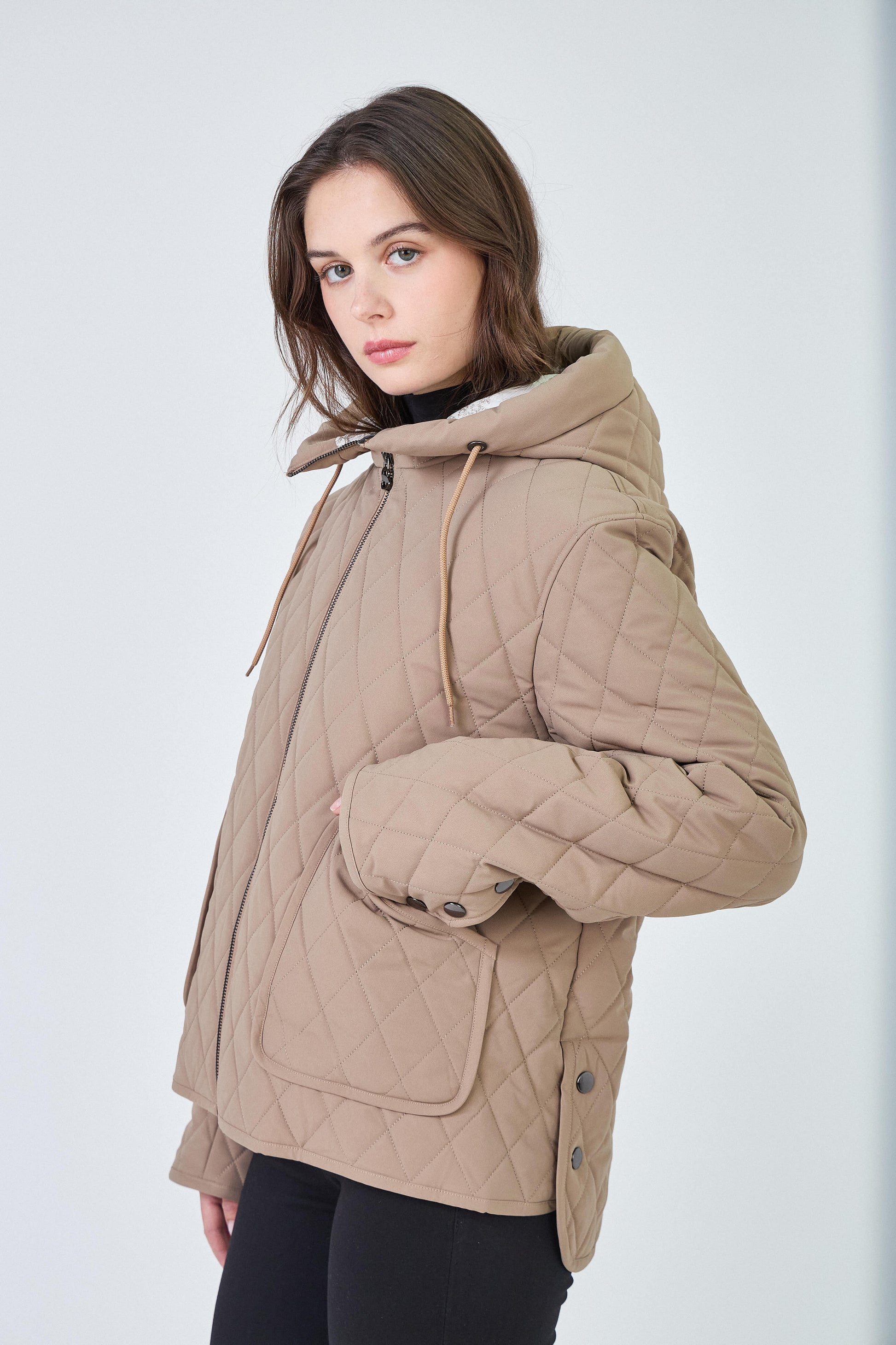 Taupe