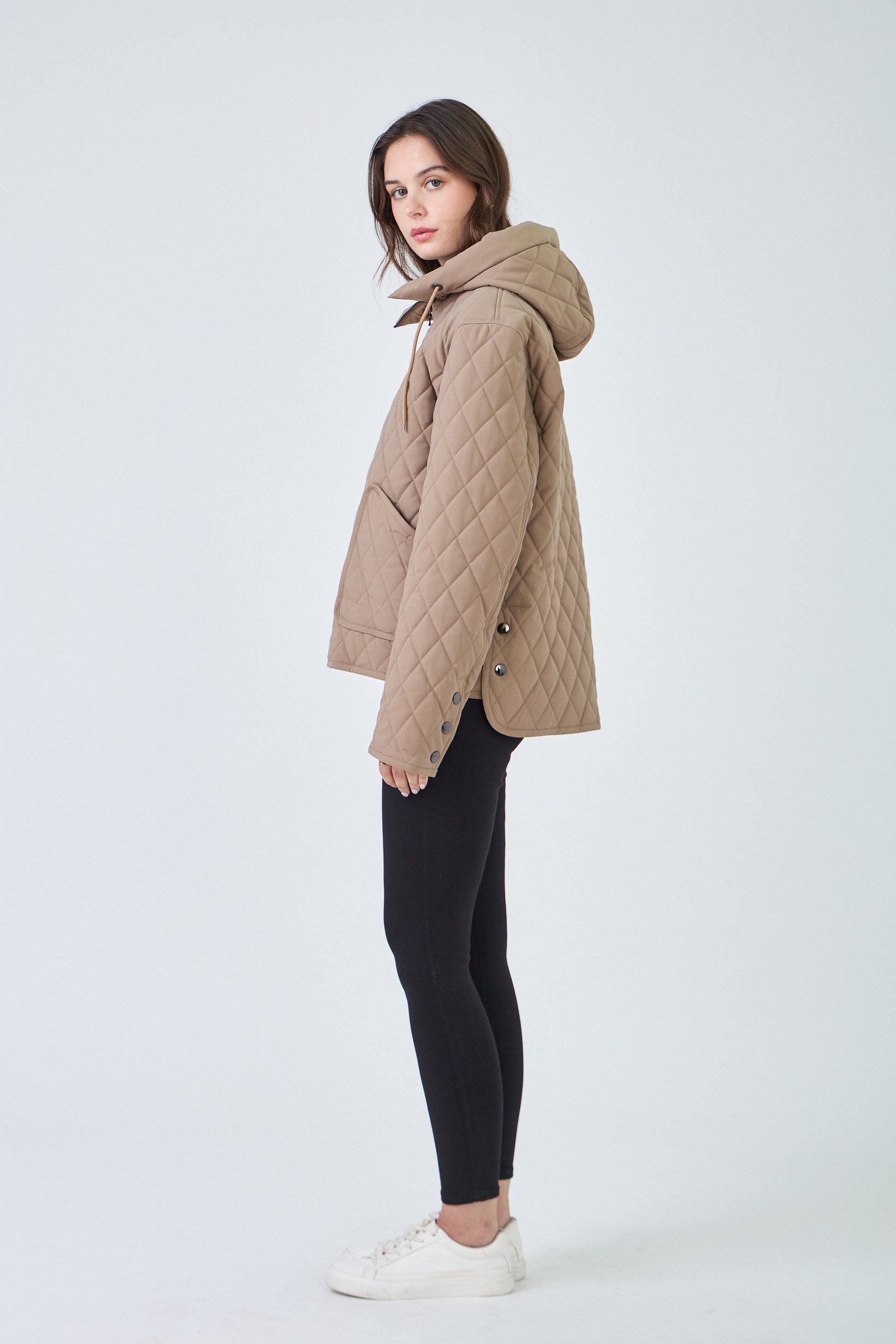 Taupe
