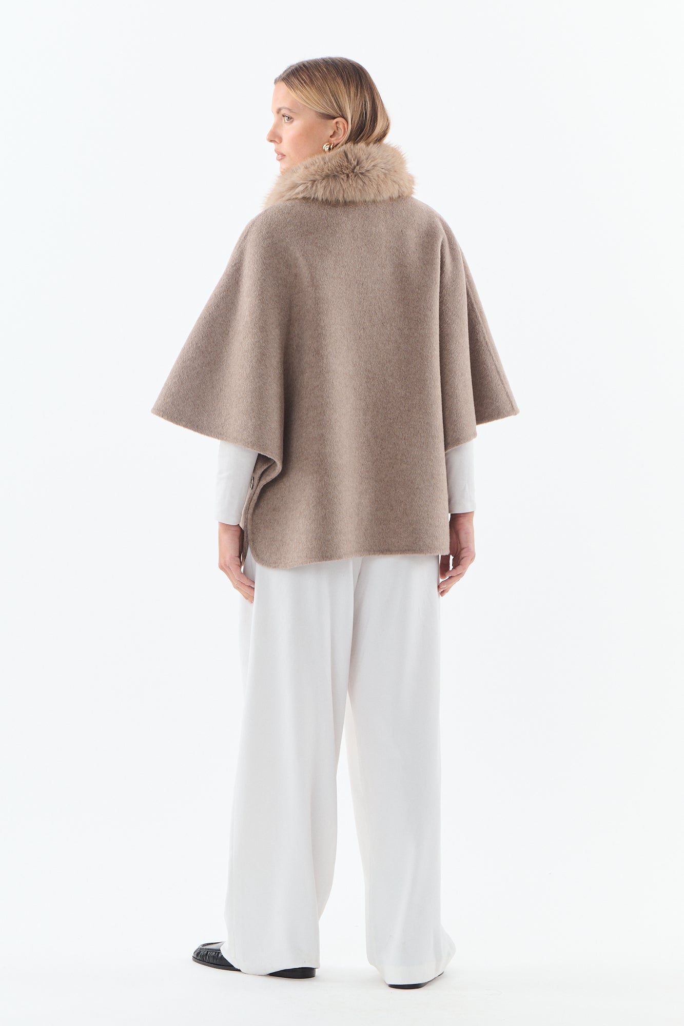 Taupe