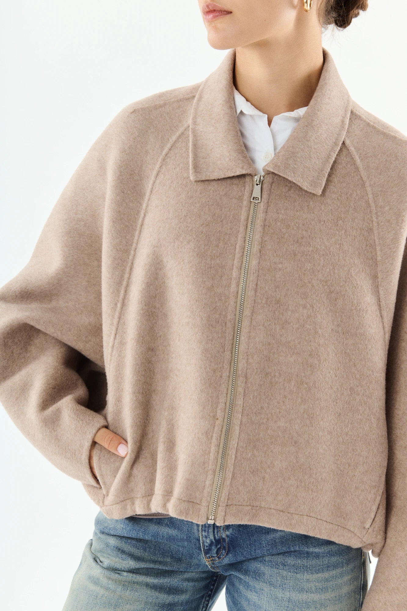 Taupe