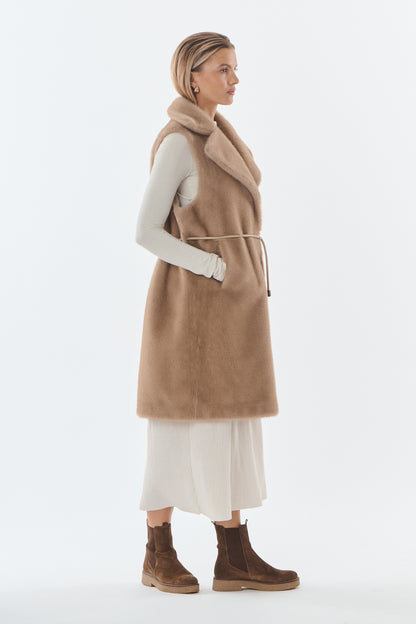 Taupe