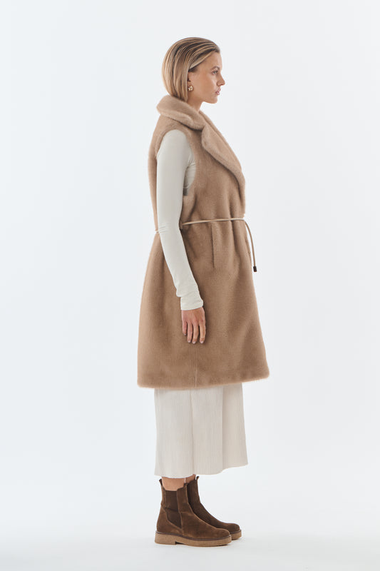 Taupe
