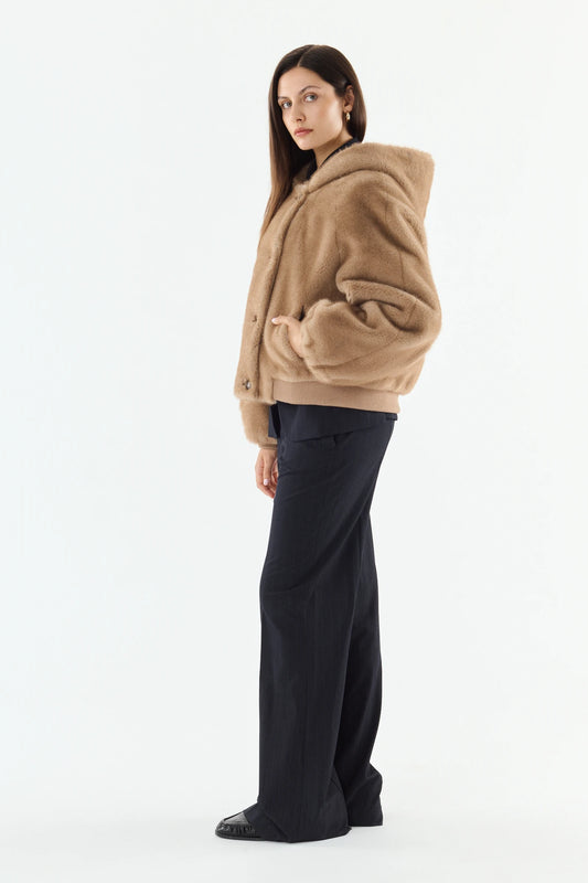 Taupe