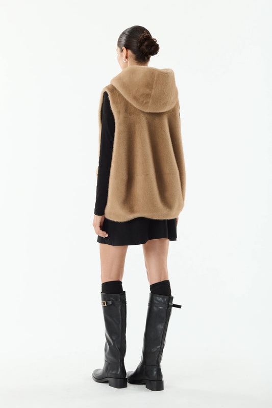 Taupe
