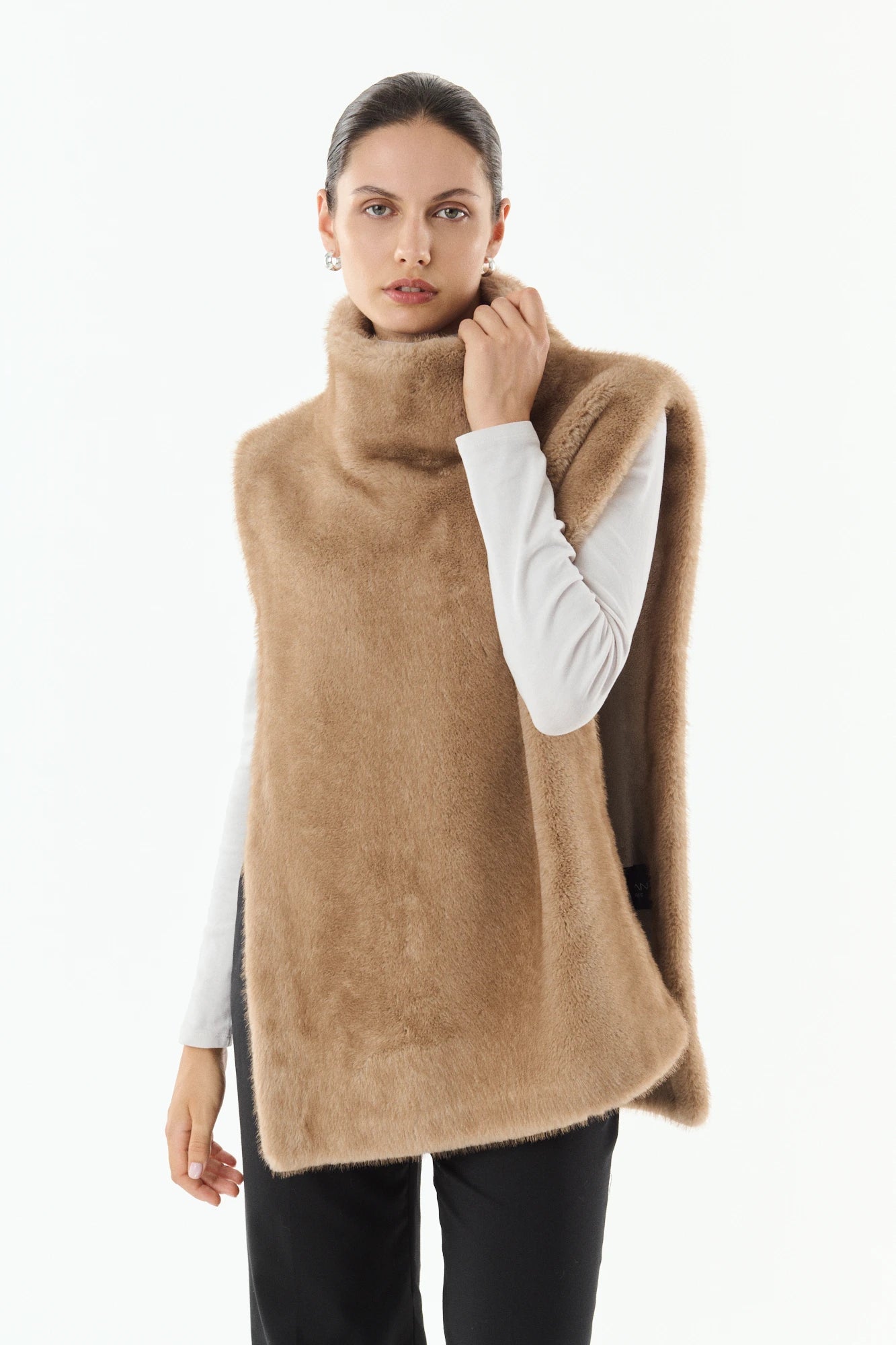 Taupe