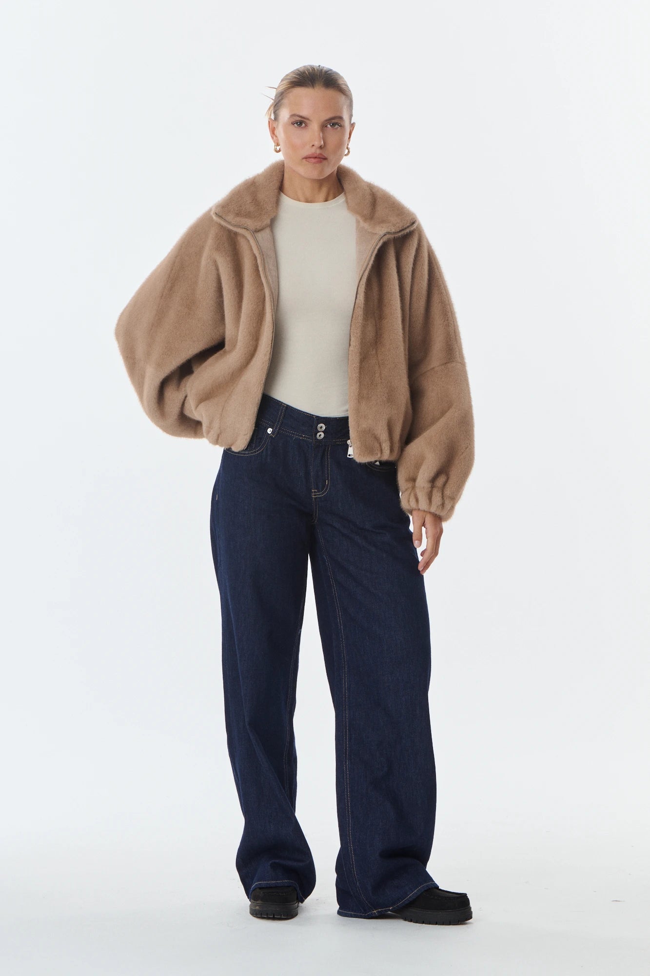 Taupe