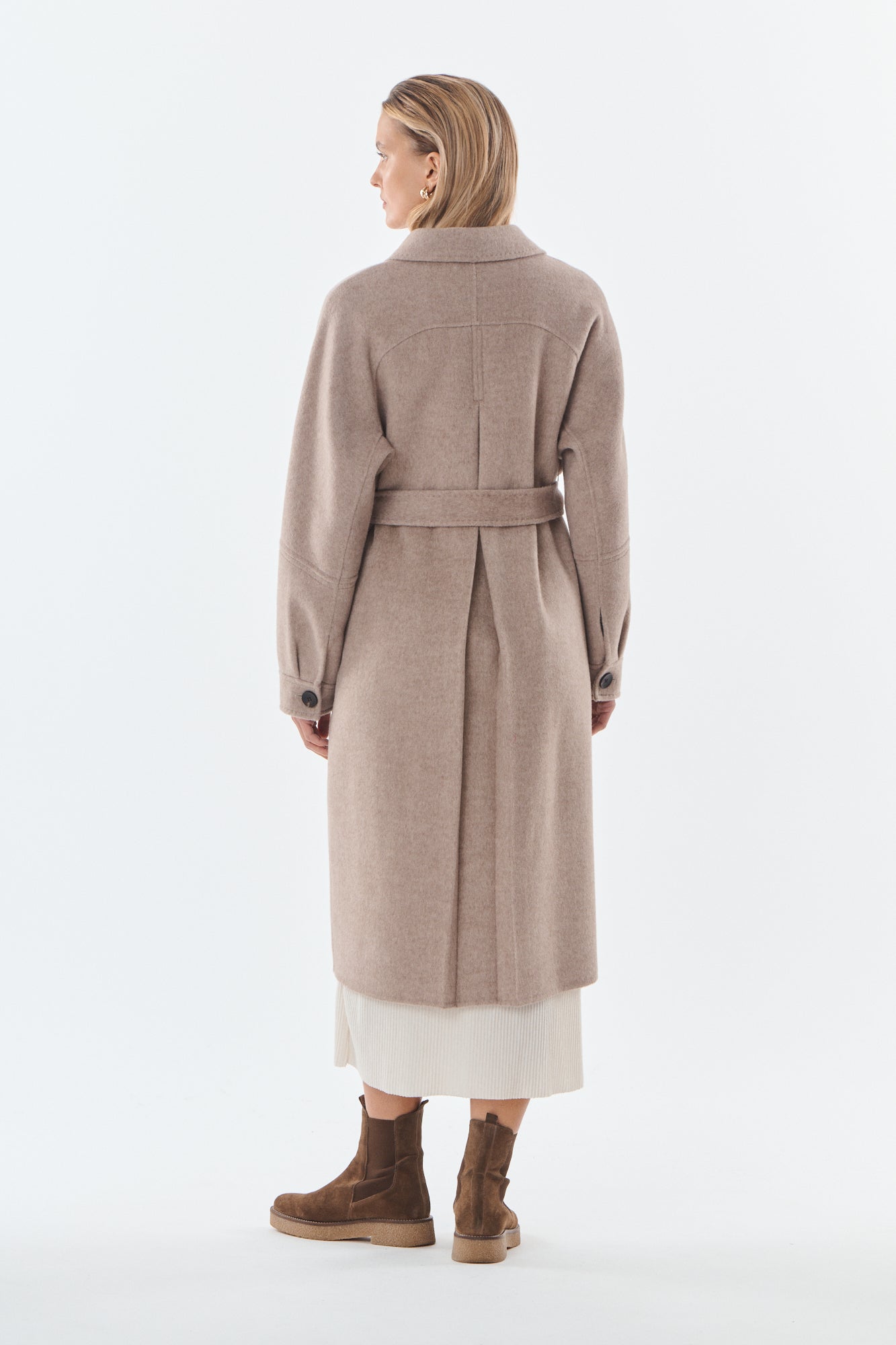 Taupe