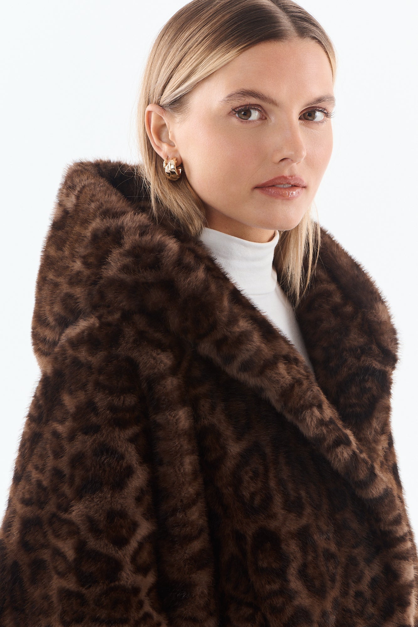 Leopard Fonce