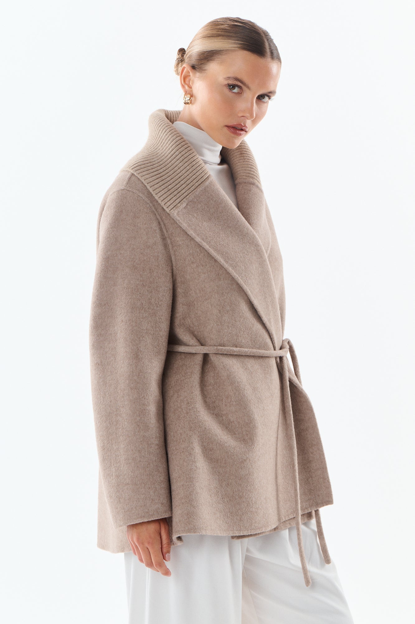 Taupe