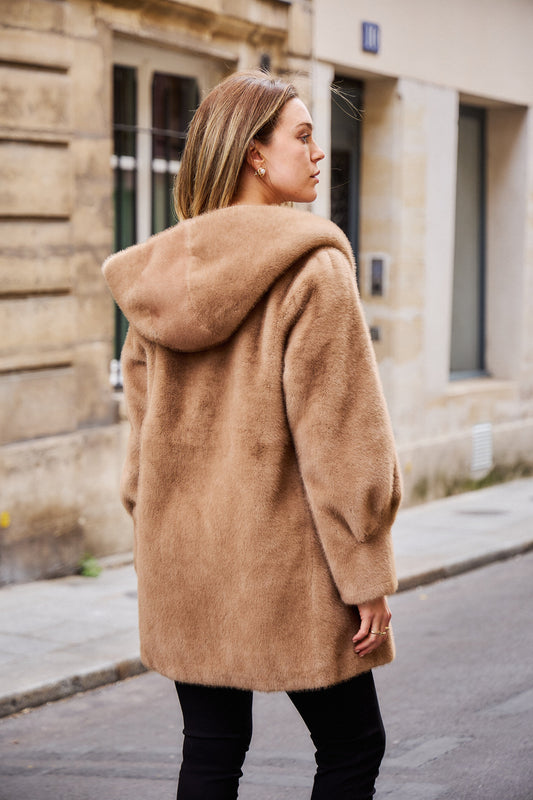 Taupe
