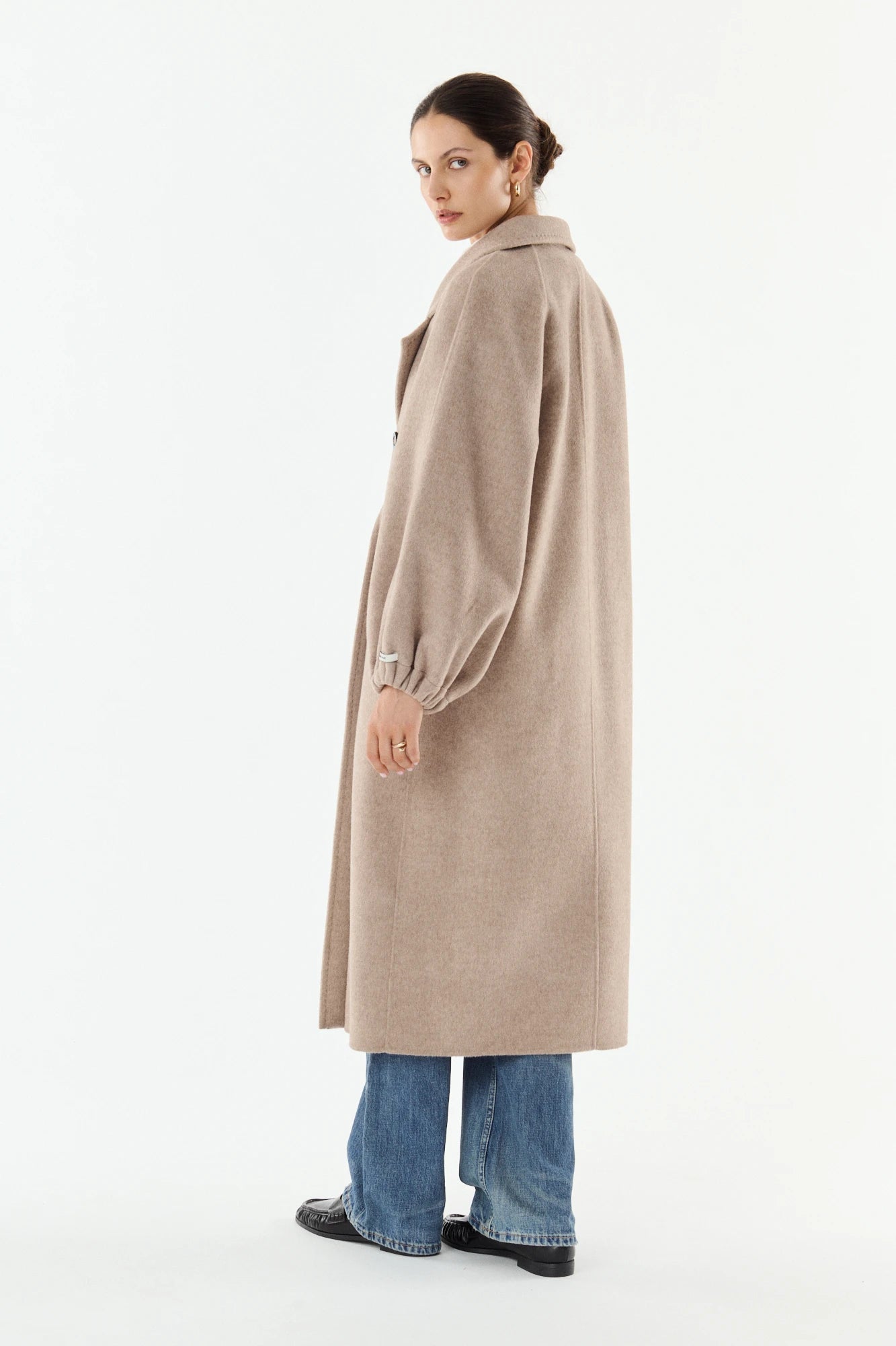 Taupe