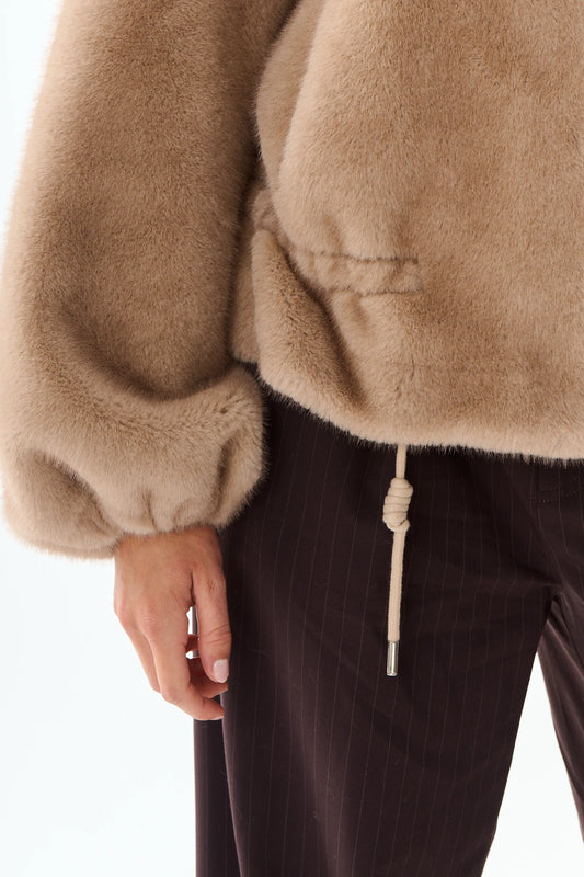 Taupe