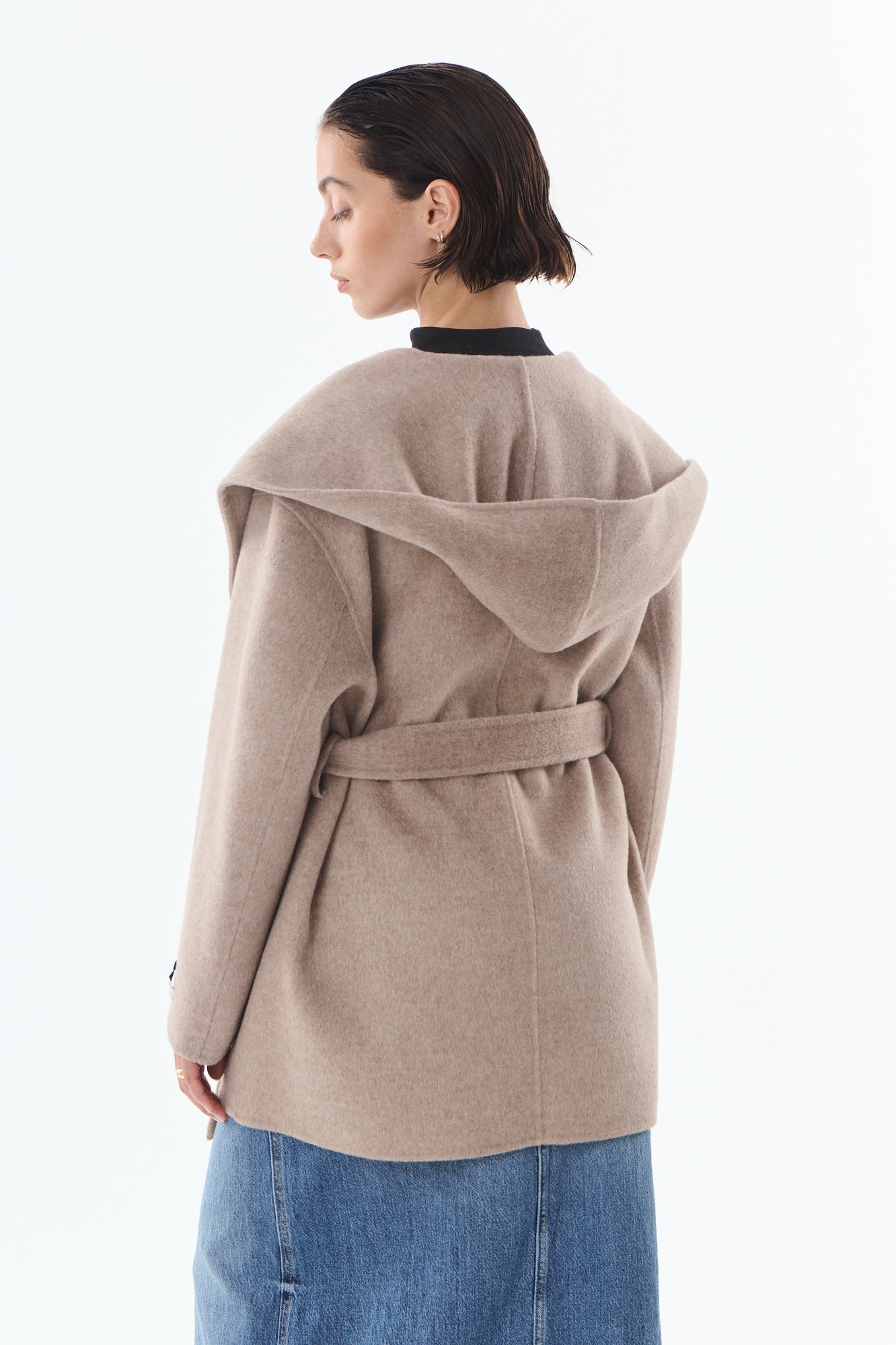 Taupe