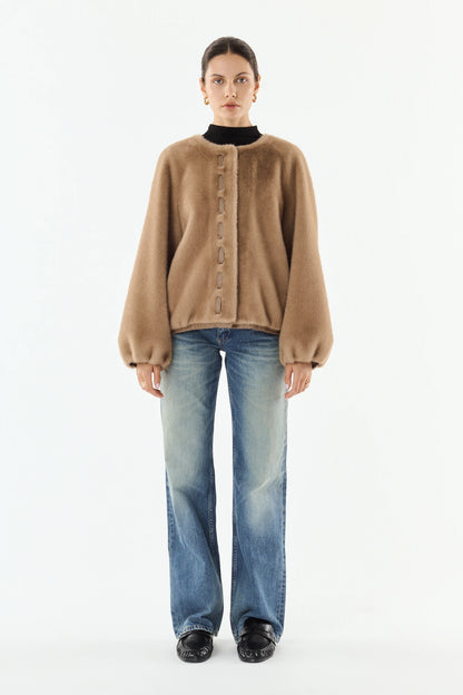 Taupe