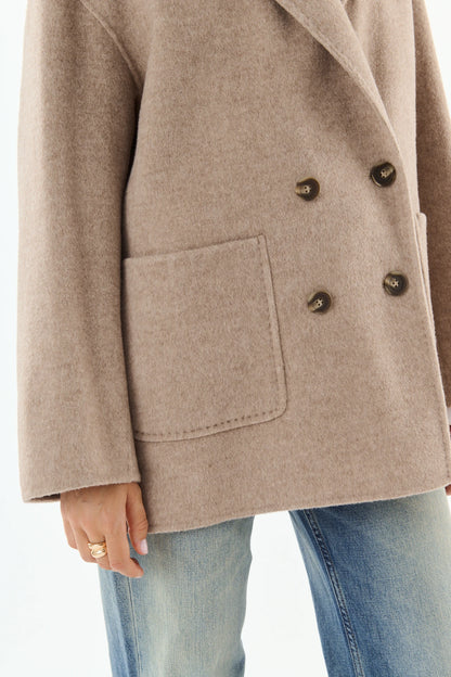 Taupe