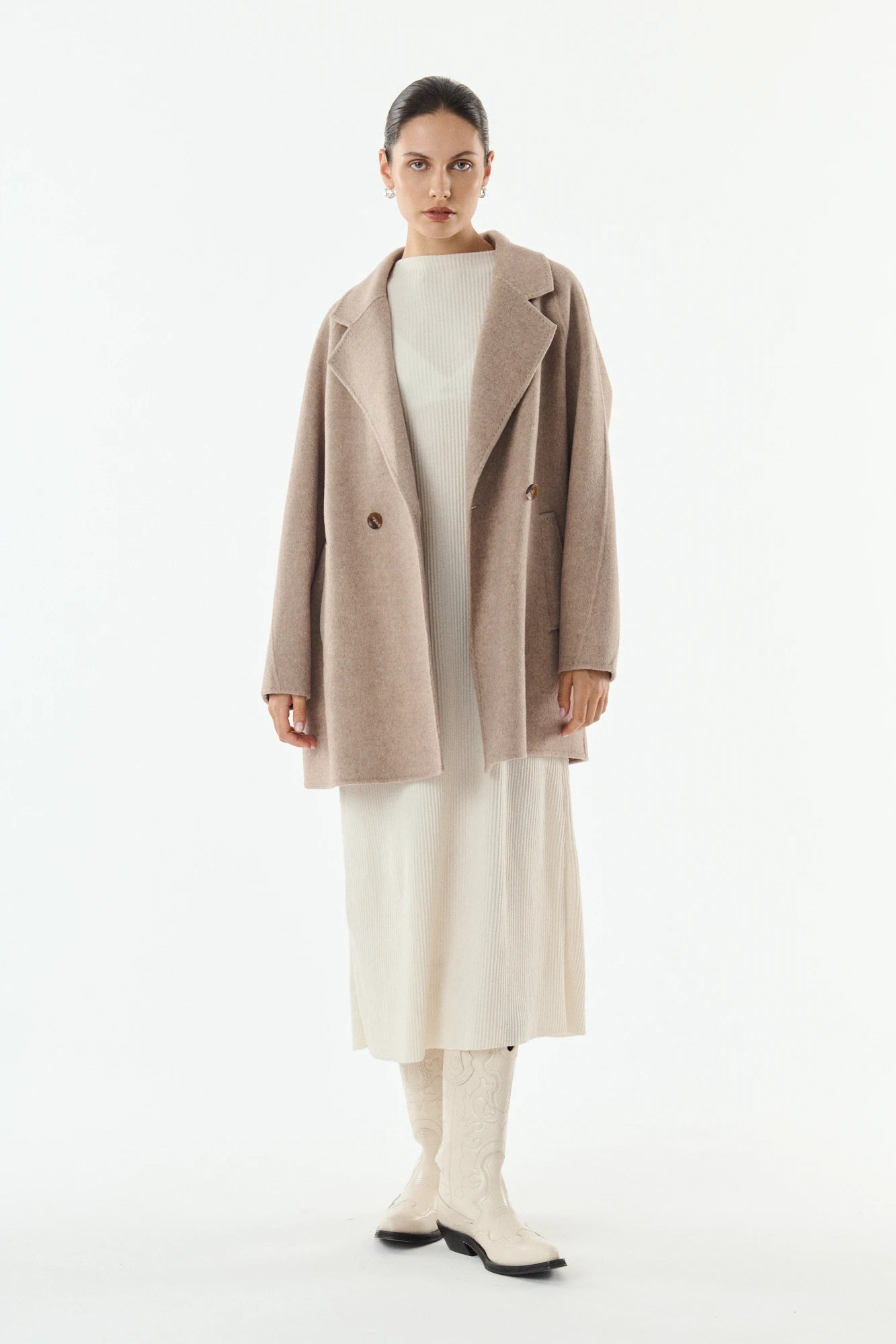 Taupe