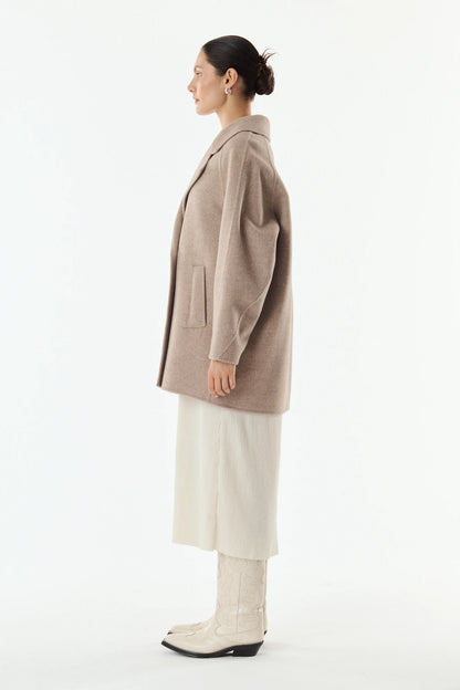 Taupe