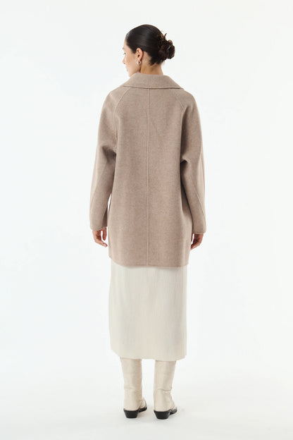 Taupe