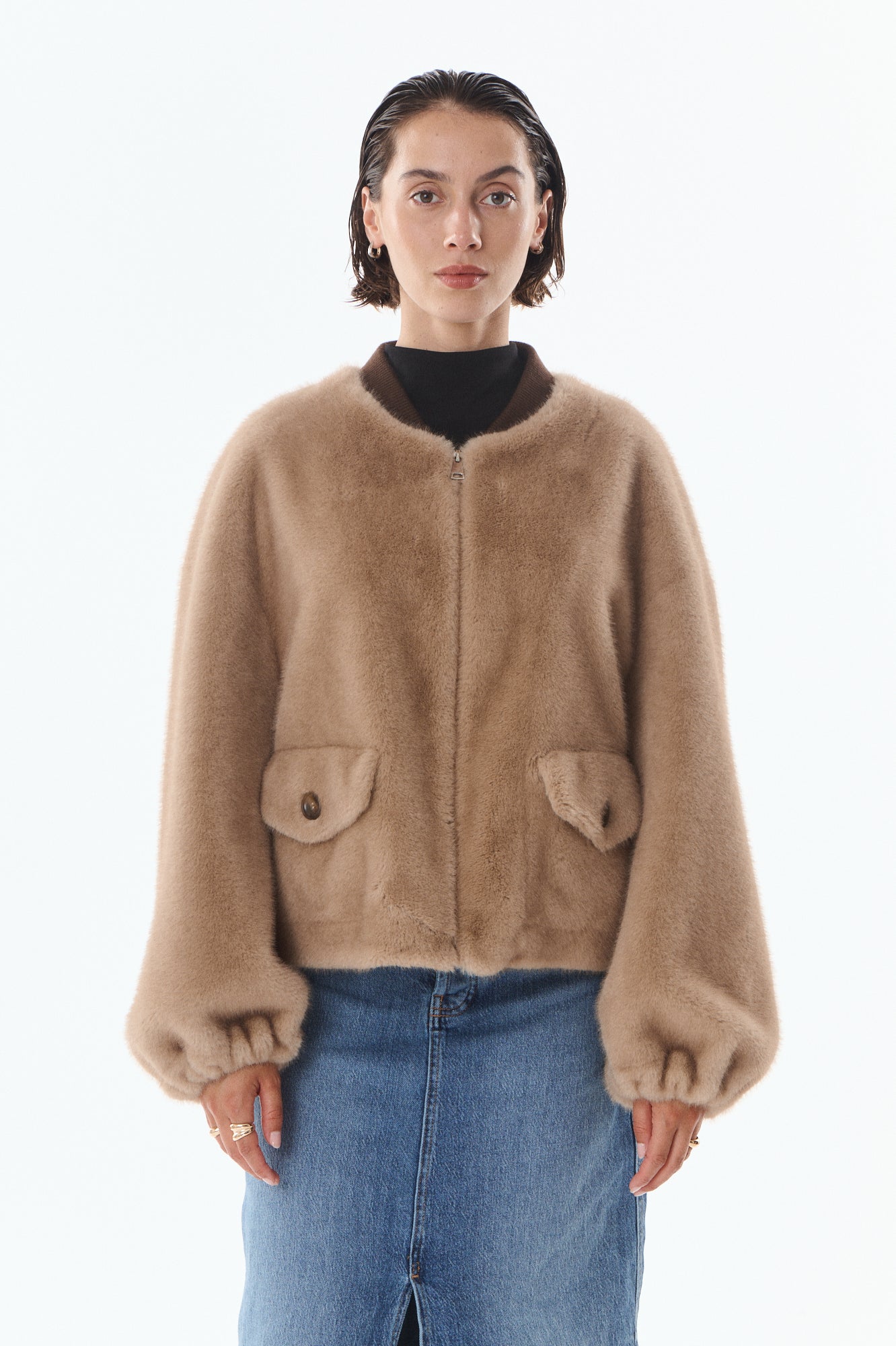 Taupe