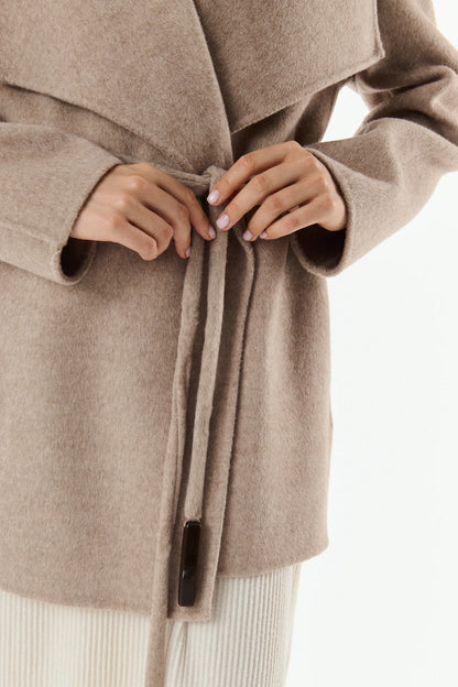 Taupe