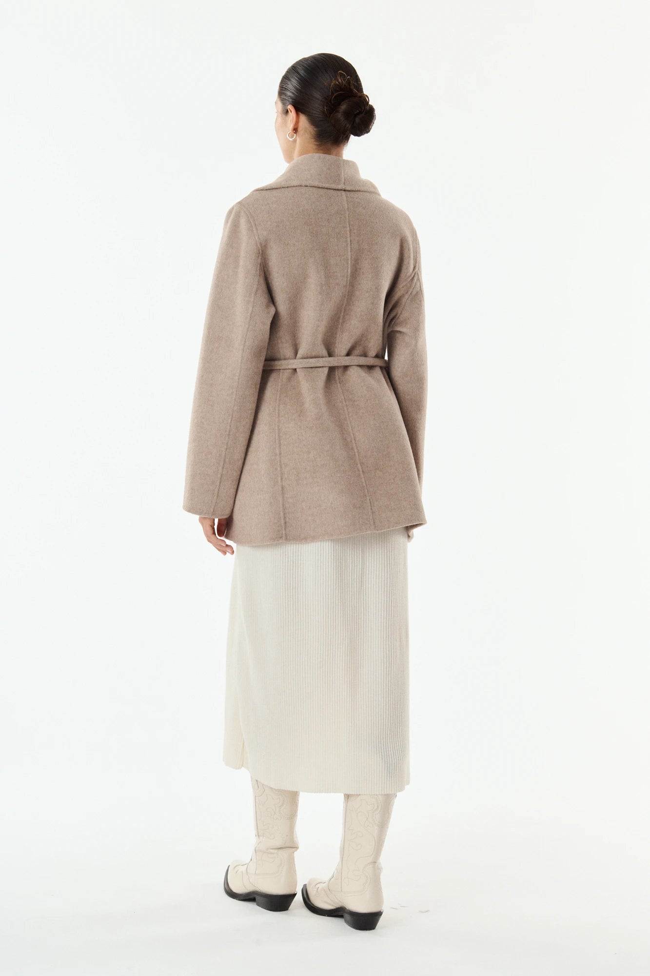 Taupe