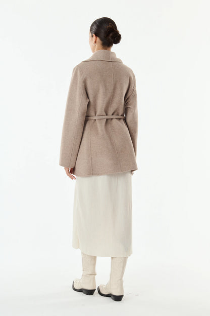 Taupe
