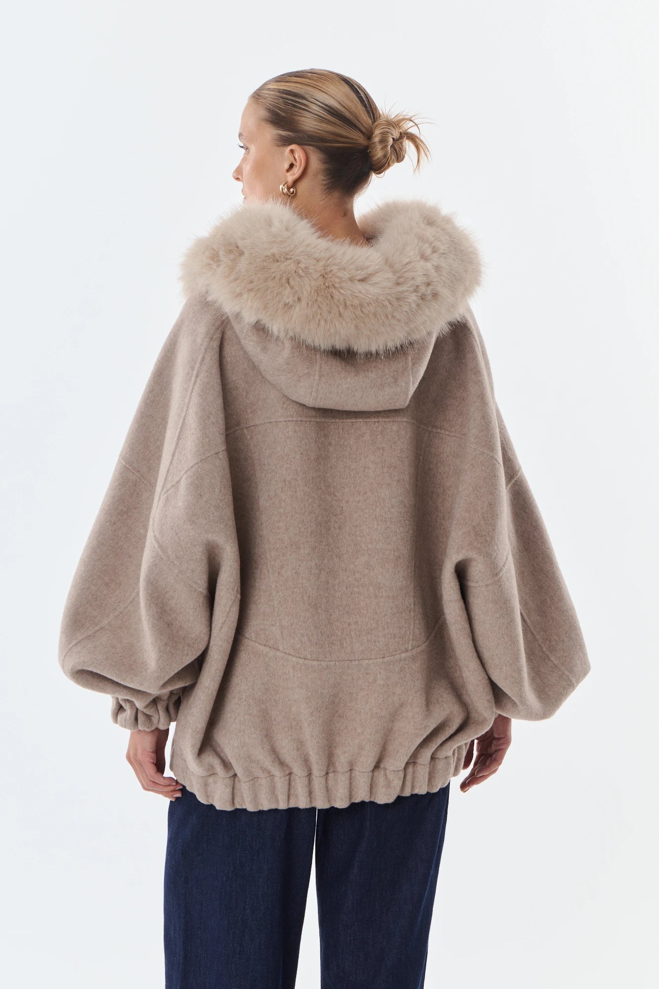 Taupe
